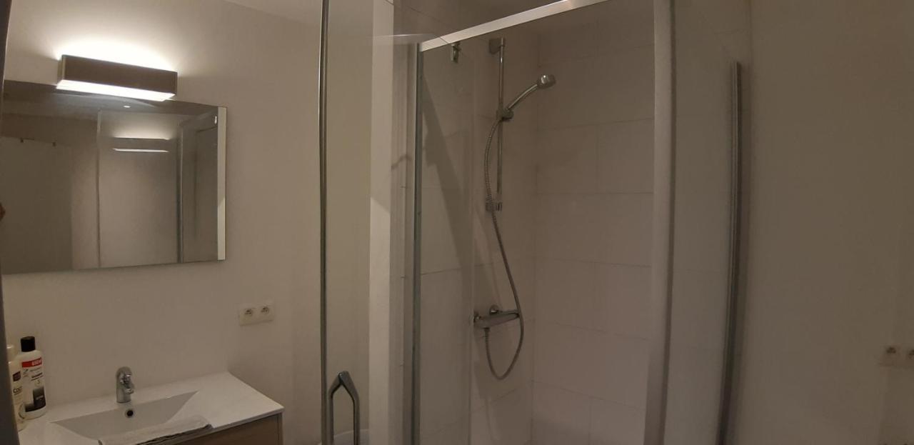 Appartement Duplex Pour 3-4 Personnes A Ciney Kültér fotó