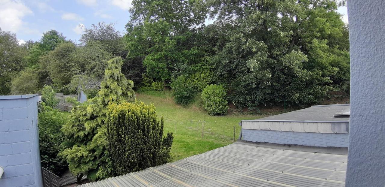 Appartement Duplex Pour 3-4 Personnes A Ciney Kültér fotó